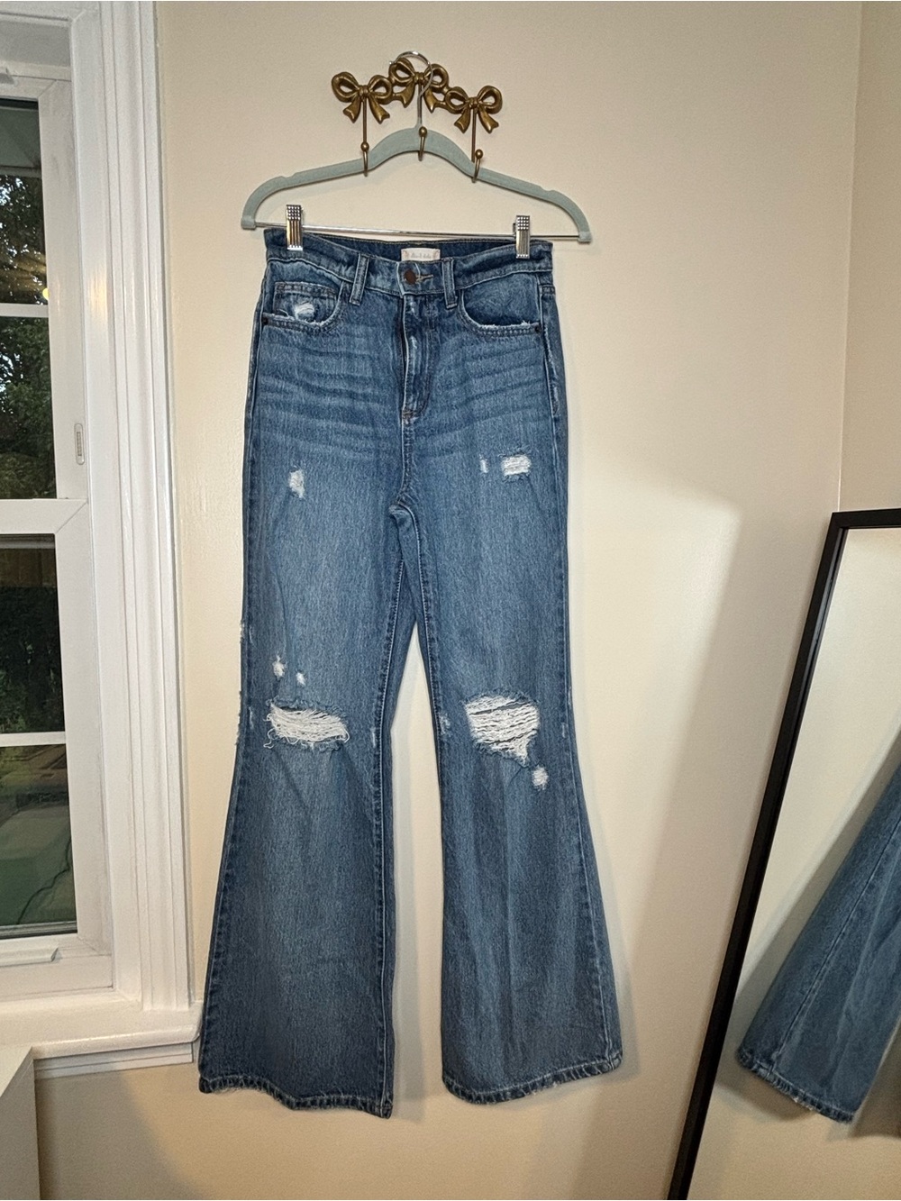 Alterd state High-Rise Distressed Flared Women's Jeans - Medium Blue